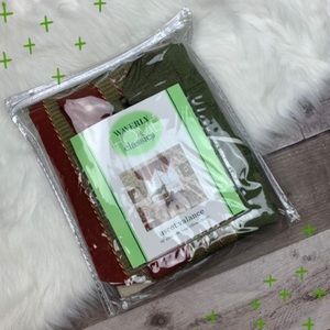 NWT Waverly Home Classics Vintage Ascot Valance